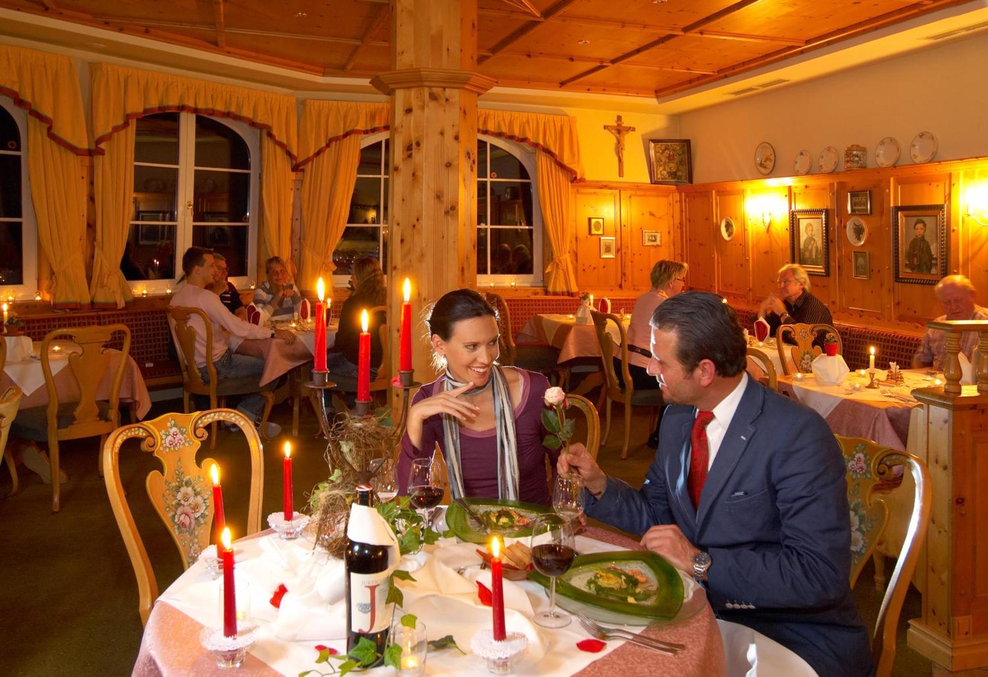 Wohlfuehlresort Und Feriengut Martinerhof Sankt Martin am Tennengebirge Eksteriør billede