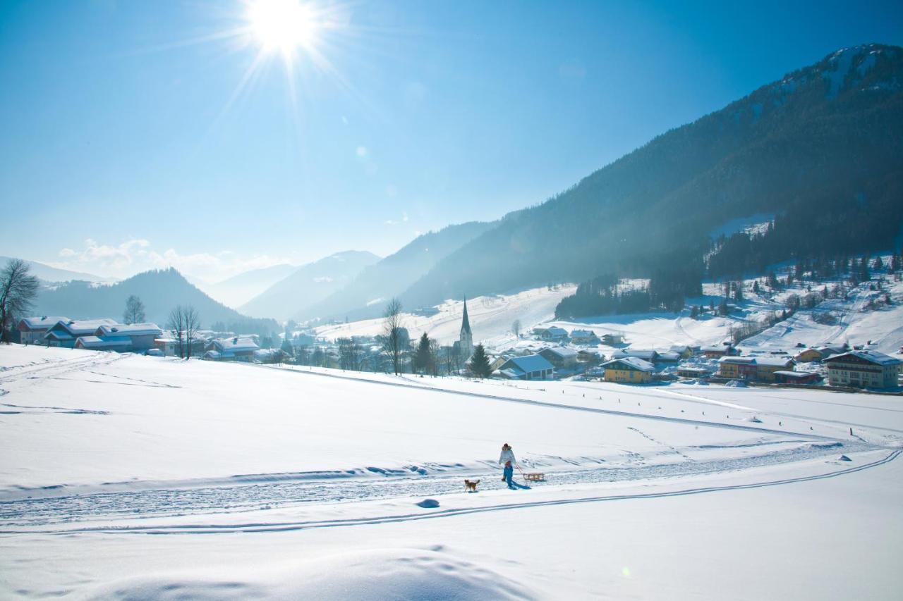 Wohlfuehlresort Und Feriengut Martinerhof Sankt Martin am Tennengebirge Eksteriør billede