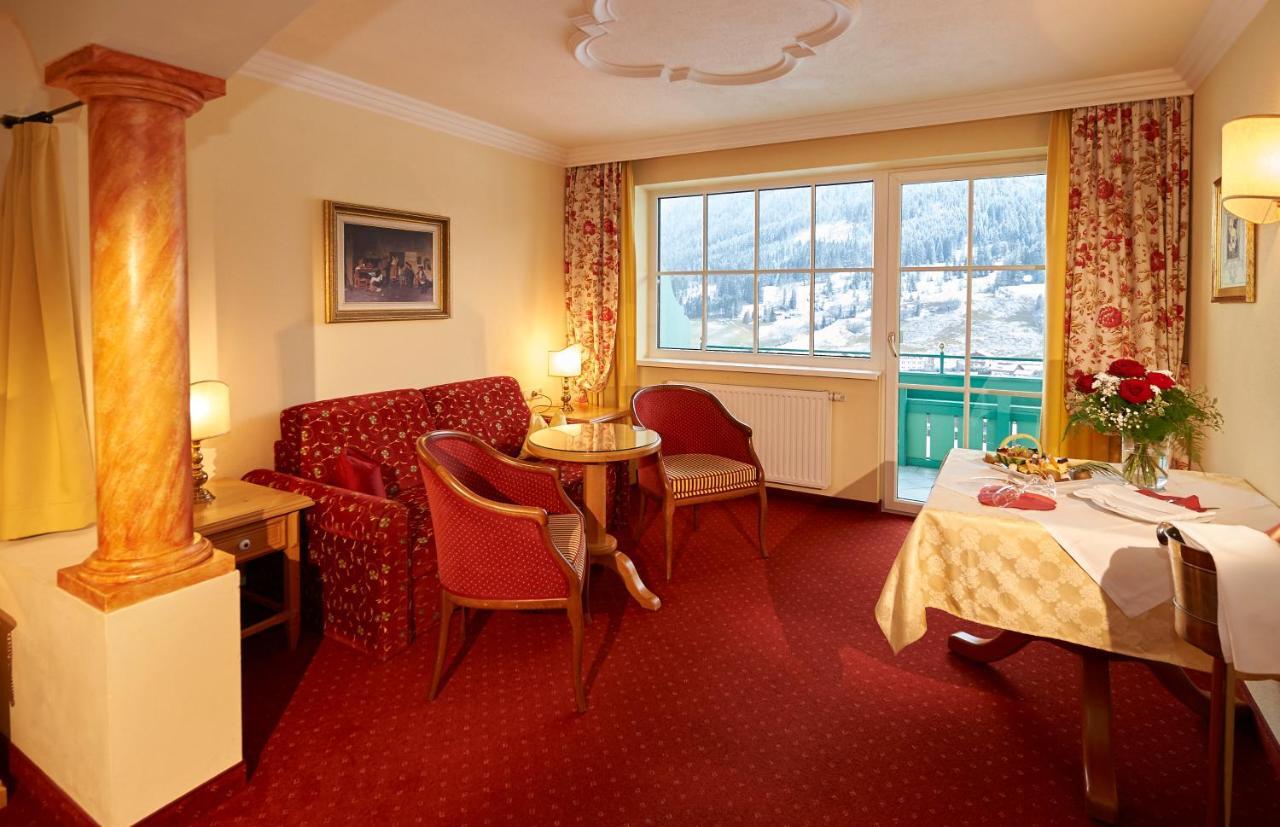 Wohlfuehlresort Und Feriengut Martinerhof Sankt Martin am Tennengebirge Eksteriør billede