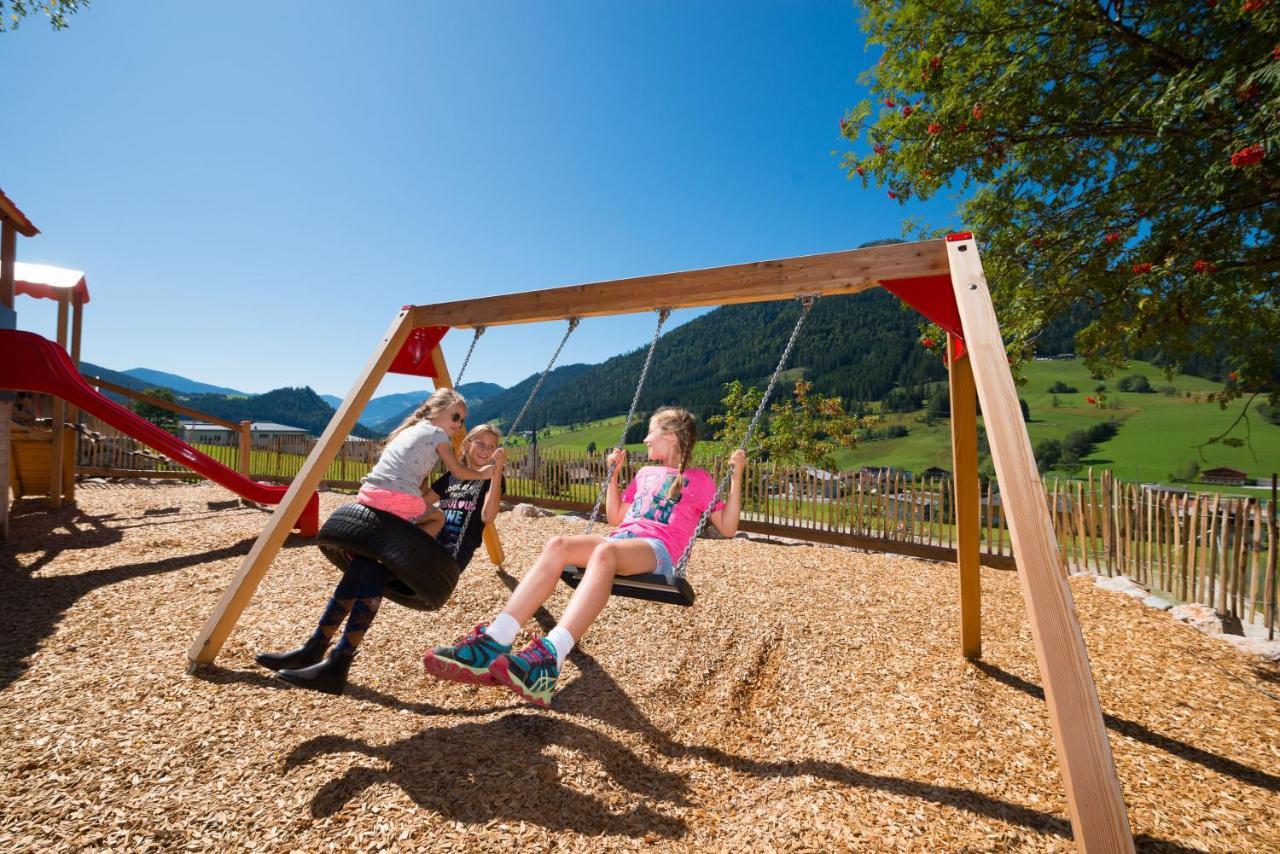 Wohlfuehlresort Und Feriengut Martinerhof Sankt Martin am Tennengebirge Eksteriør billede